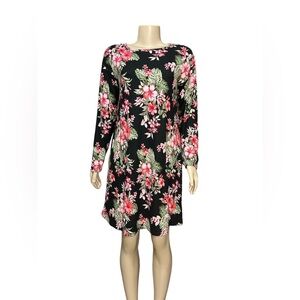 NWT Tommy Bahama Size S Sleep Shirt Floral Long Sleeves Cozy Comfortable